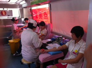 做最美的白衣天使—仁爱医护义务献血